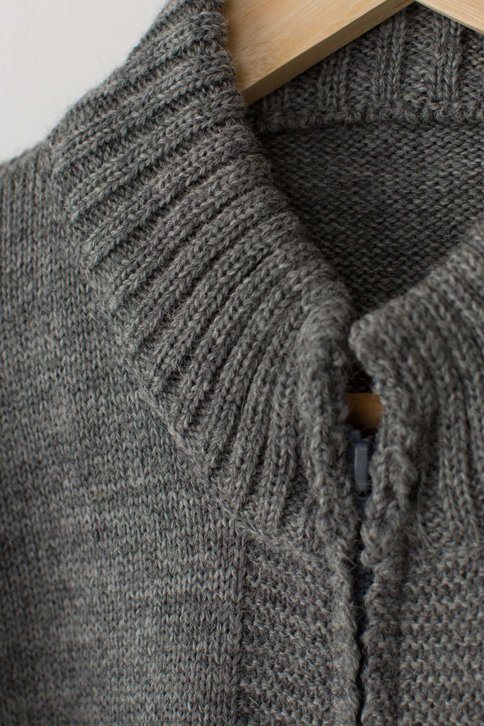 Collar detail on a Mid Grey Zipped Guernsey Jacket