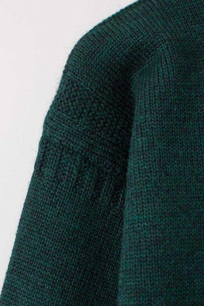 Sleeve detail on a Men's Dark Green Traditional Guernsey